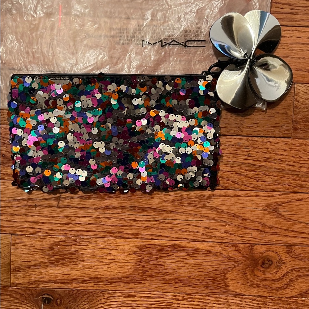 MAC Cosmetics Transparent Bag with Black Logo